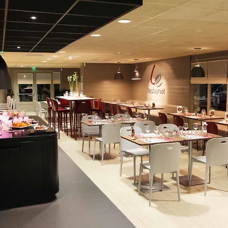 Hotel Campanile Besançon Nord Ecole Valentin 3*