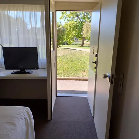 Hotel Campanile Besançon Nord Ecole Valentin